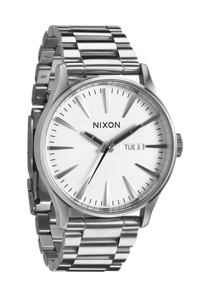 nixon_watch_sentry_ss_white_mein1